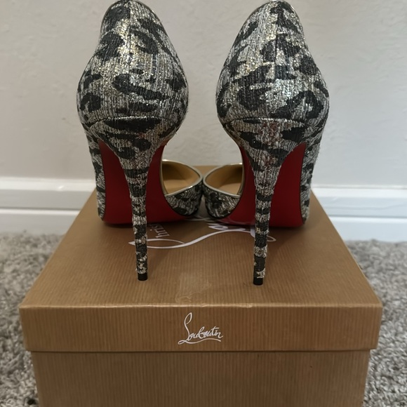 Christian Louboutin Iriza Stilettos - Picture 3 of 7